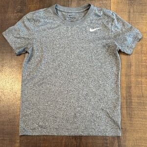 The Nike Tee- Heather Gray Short Sleeve Tee